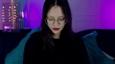 Snapshot of abby_dreamss chatting on June 9, 11:44 am Abby online show from June 9, 11:44 am