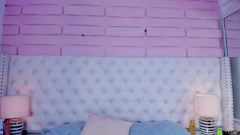 Abby  online show from December 11, 5:26 pm