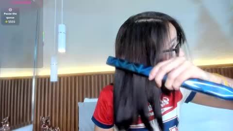 Abby  online show from September 24, 3:04 pm