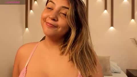 Abbygail online show from December 4, 12:58 pm