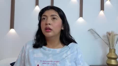 Snapshot of abby_millerr_ chatting on February 19, 12:23 pm Abbygail online show from February 19, 12:23 pm