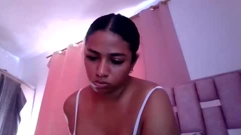 abby_moss_2 online show from January 7, 7:05 pm