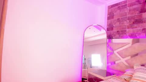 Snapshot of abby_rouge chatting on January 8, 7:27 pm Abby Rouge online show from January 8, 7:27 pm