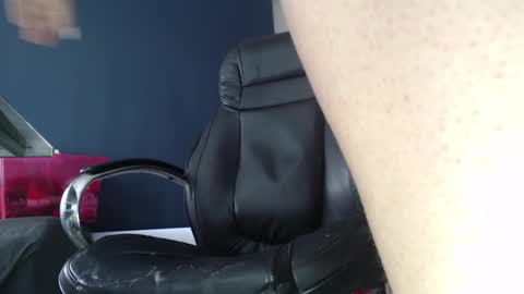 Snapshot of abby_taylorr_ chatting on September 10, 1:22 pm Vannesa online show from September 10, 1:22 pm