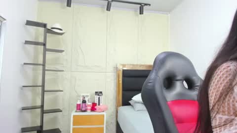  ABBY  online show from August 8, 11:56 am