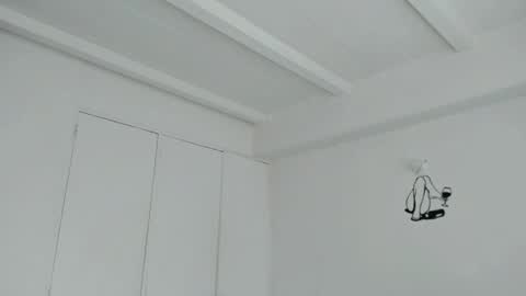 Laura  online show from May 30, 2:36 pm