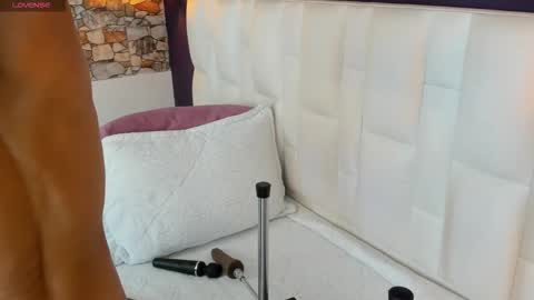 abbyadams23 online show from November 24, 3:17 am