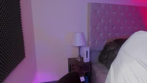 START TRANSMISSION ---- AM COLOMBIA TIME online show from January 31, 10:19 pm