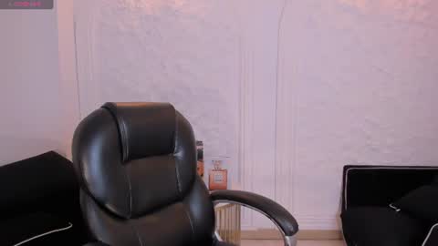 Snapshot of abbydalton chatting on June 14, 4:42 pm Abby Dalton online show from June 14, 4:42 pm