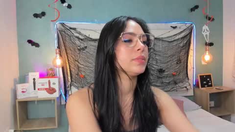 Abby Dixon  online show from October 28, 8:22 pm