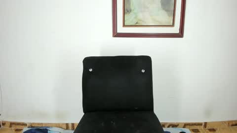 sara online show from February 14, 12:51 am