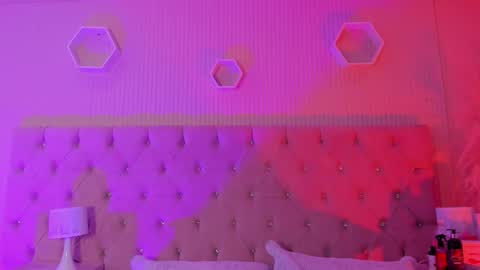 ABBY online show from December 20, 11:01 pm