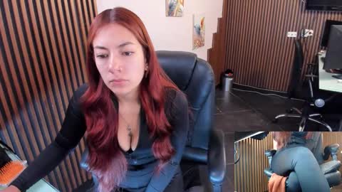 Abby Stones online show from October 24, 10:33 am