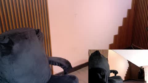Abby Stones online show from May 28, 1:19 pm