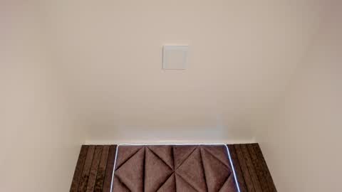 Snapshot of abbywathson chatting on January 14, 1:36 am A B B Y online show from January 14, 1:36 am