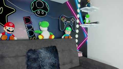 Snapshot of abbywathson chatting on January 23, 8:24 pm A B B Y online show from January 23, 8:24 pm