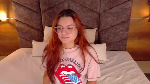 Snapshot of abbywathson chatting on September 15, 7:58 pm A B B Y online show from September 15, 7:58 pm