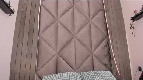 Snapshot of abbywathson chatting on November 10, 7:46 pm A B B Y online show from November 10, 7:46 pm