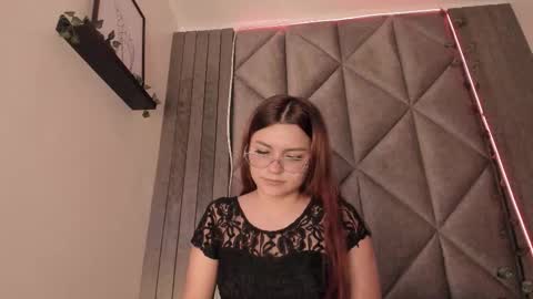 Snapshot of abbywathson chatting on November 12, 7:57 pm A B B Y online show from November 12, 7:57 pm