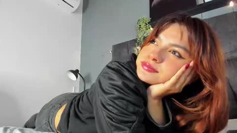 Snapshot of abbywathson chatting on November 29, 11:35 am A B B Y online show from November 29, 11:35 am