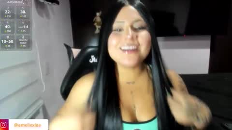     online show from November 9, 7:39 am