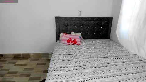 kaori online show from February 3, 7:00 pm