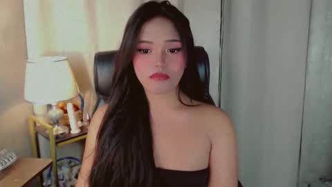 Snapshot of abetterchristine chatting on May 27, 2:08 am Abetterchristine online show from May 27, 2:08 am