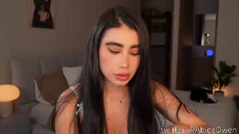 abie_owen online show from July 23, 12:13 am