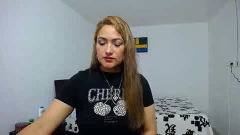 ximena online show from November 27, 11:45 am