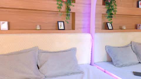 Snapshot of abiehils chatting on February 3, 11:48 am abiehils online show from February 3, 11:48 am