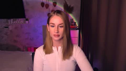 Anna online show from November 22, 7:24 pm