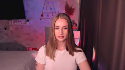 Anna online show from November 30, 7:18 pm