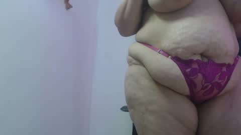 abigail_jhonss online show from April 21, 9:28 pm