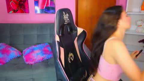 Snapshot of abigail_monroe__ chatting on October 16, 8:32 pm abigail_monroe__ online show from October 16, 8:32 pm