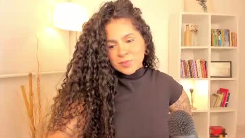 Abigail online show from July 25, 8:01 am