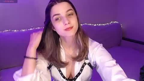 Abigail online show from July 13, 6:55 pm