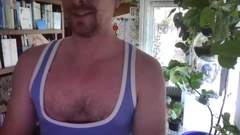 Snapshot of abracadanny777 chatting on May 14, 7:20 pm abracadanny777 online show from May 14, 7:20 pm