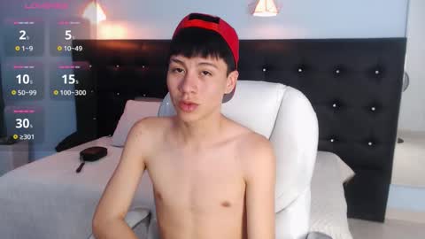 Snapshot of abraham_horny18 chatting on October 13, 8:42 pm abraham_horny18 online show from October 13, 8:42 pm