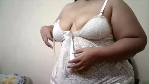 abril__ass online show from October 26, 3:29 pm