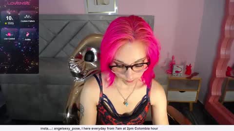 Snapshot of abril_ch_ chatting on February 11, 12:10 pm abril_ch_ online show from February 11, 12:10 pm