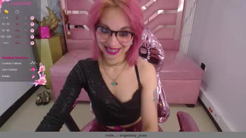 Snapshot of abril_ch_ chatting on February 25, 12:26 pm abril_ch_ online show from February 25, 12:26 pm