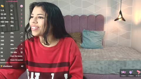 Snapshot of abril_matthews chatting on December 24, 11:06 am ABRIL MATTHEWS online show from December 24, 11:06 am
