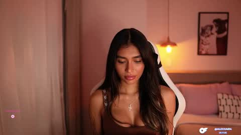 Snapshot of abril_w18 chatting on January 14, 11:42 pm My name is Alexa. Please say hello I like to chat with you. If you have requests please use tip online show from January 14, 11:42 pm