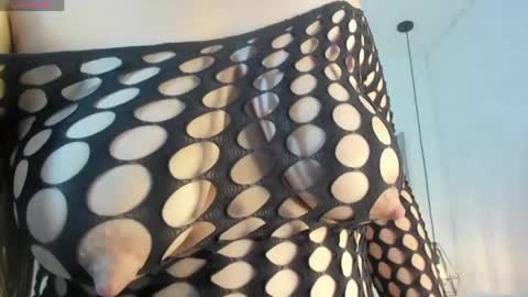 abrilmiller vc online show from April 29, 2:43 pm