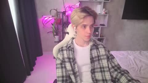 Nick online show from February 26, 9:08 am