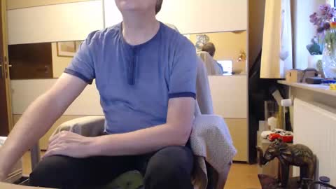 ach471 online show from December 4, 8:23 am