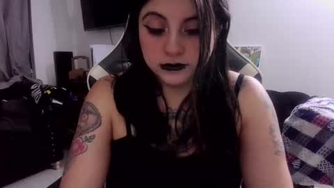 Snapshot of acid_alice666 chatting on July 6, 3:14 am Alice online show from July 6, 3:14 am