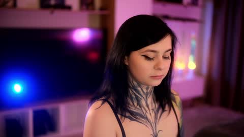 acid_pie online show from December 3, 6:26 am