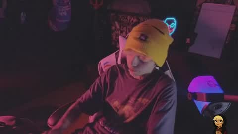Acid Milo online show from May 7, 9:42 pm
