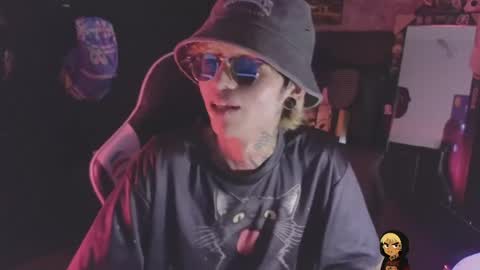 Acid Milo online show from May 25, 11:11 pm